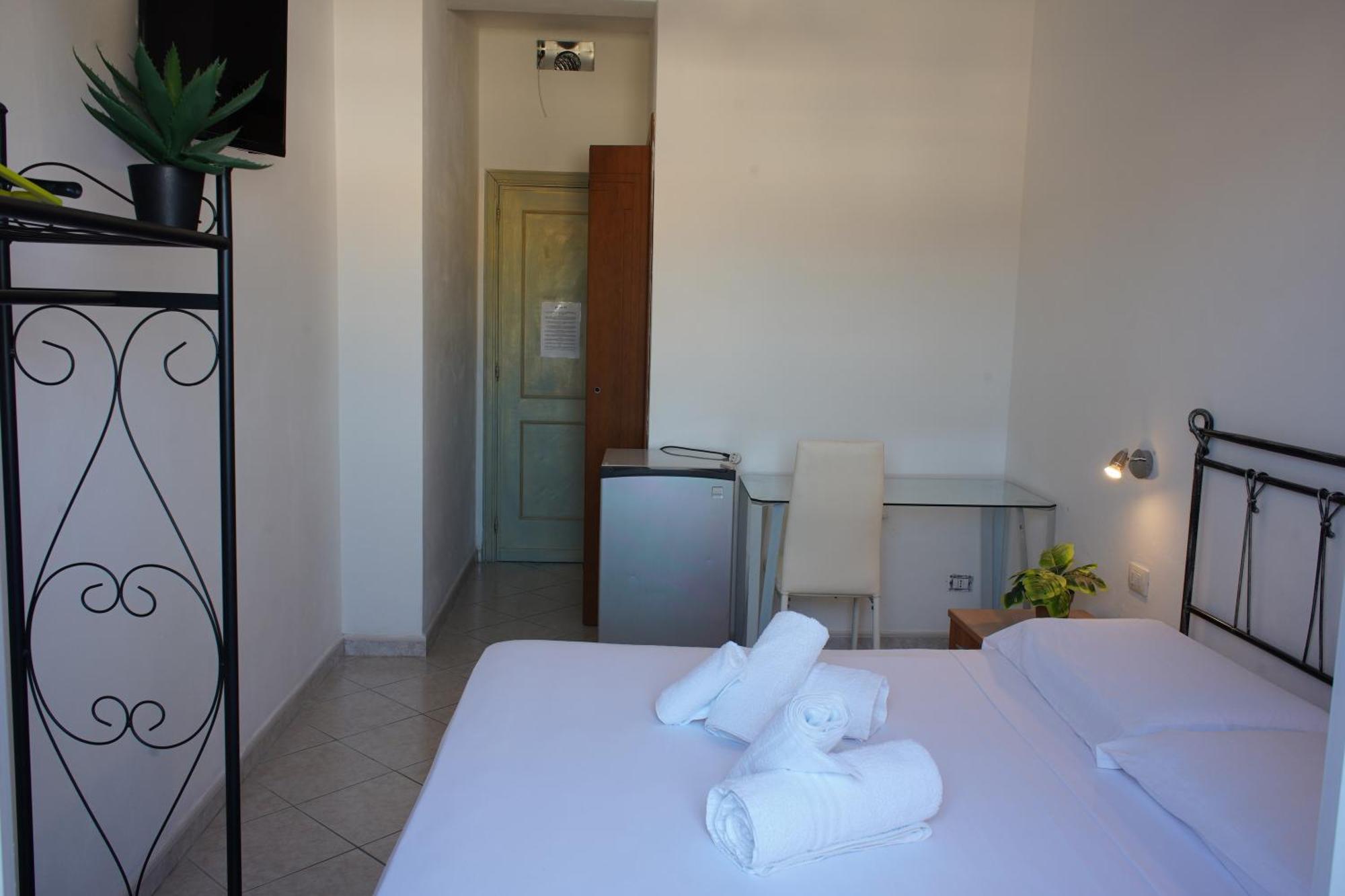 Oasis Guest House Alghero Exteriör bild